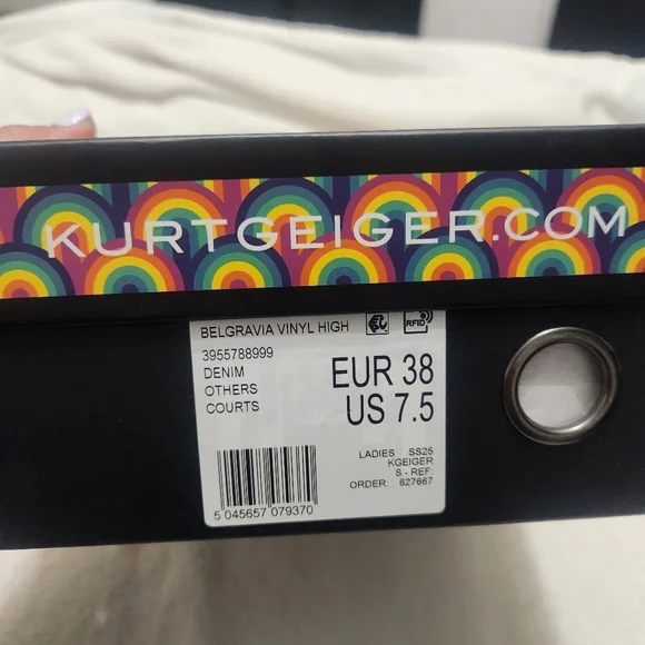 From Kurt Geiger London, the Belgravia Vinyl High - Denim Color - Picture 10 of 10